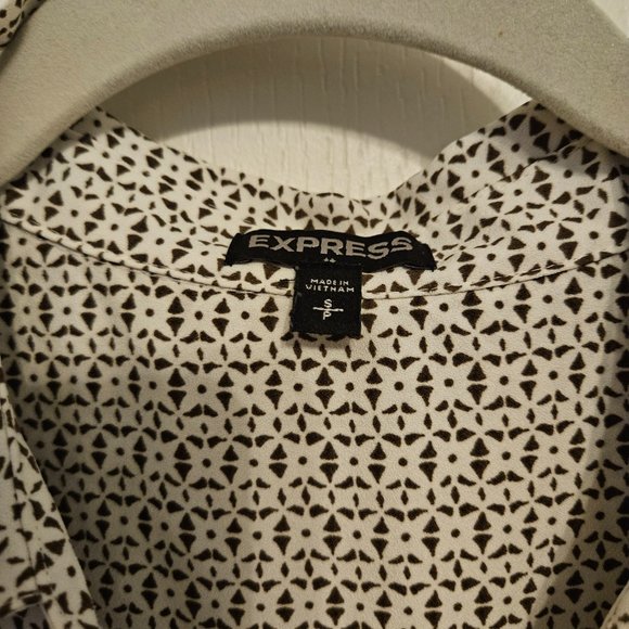 Express Button Down Patterned Shirt Dress Size SMALL - Picture 2 of 9